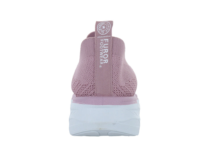 Tenis deportivos Furor color rosa con suela blanca, diseño slip-on de tela tejida.