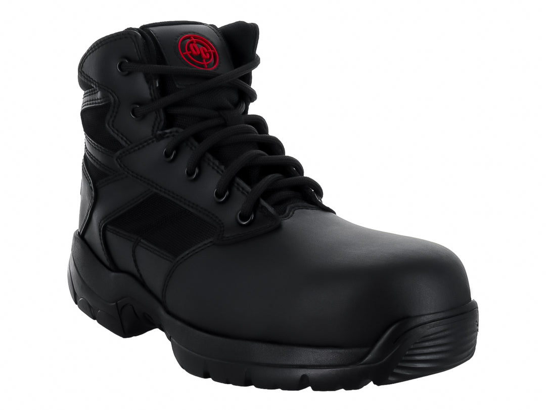 Bota táctica color negro de cuello alto con suela robusta y cordones.