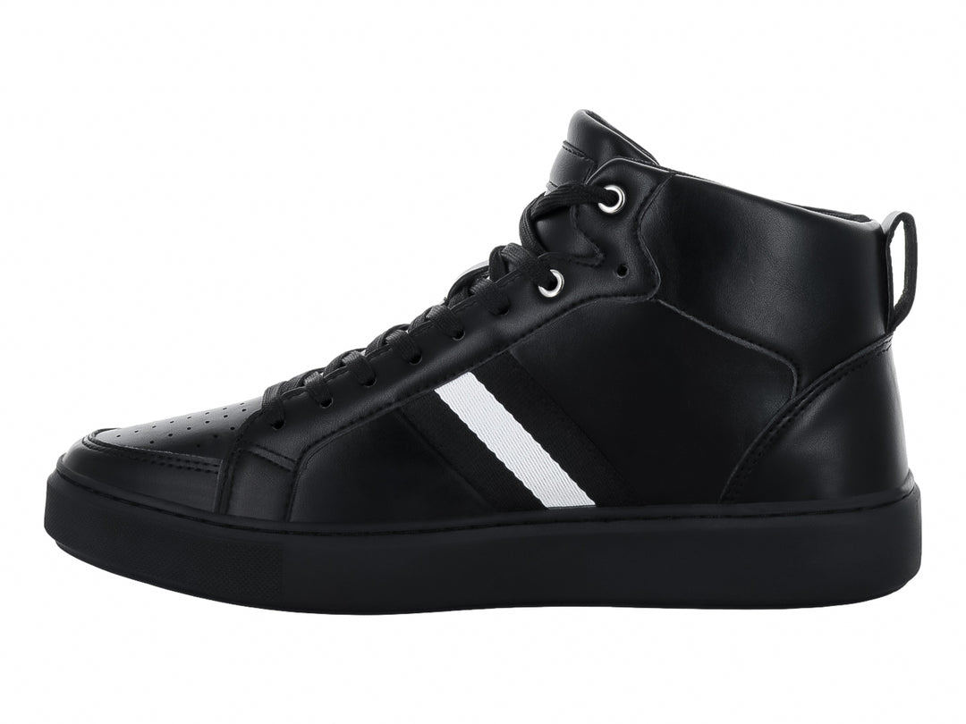 Tenis tipo bota color negro con una franja blanca lateral y suela negra.