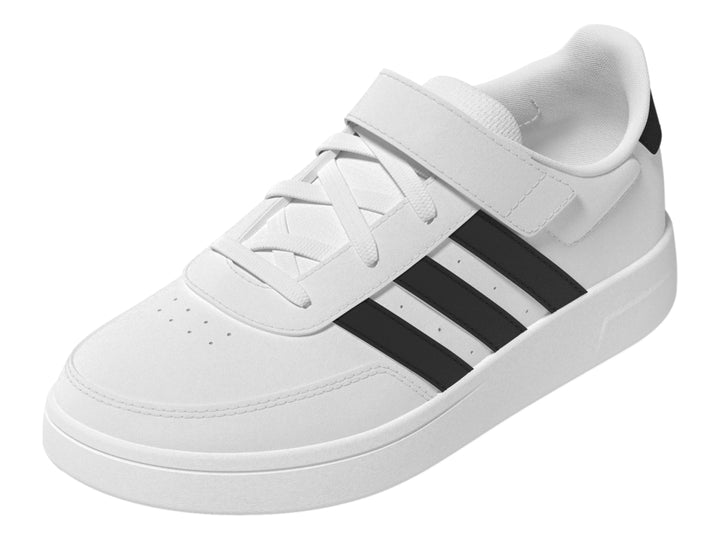 Tenis Adidas Breaknet 2.0 color blanco con tres franjas negras laterales, cierre de velcro y cordones para niño.
