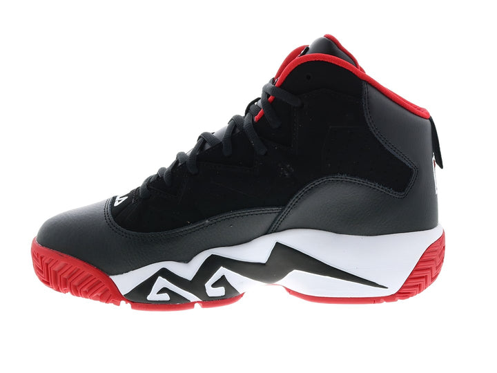 Tenis de baloncesto FILA MB color negro con patrones geométricos blancos y suela roja.