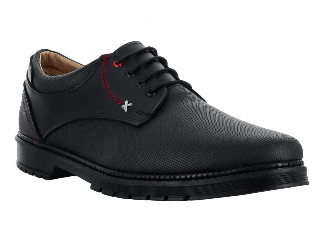 Zapato formal negro de cordones con detalles de costuras rojas y talón café.