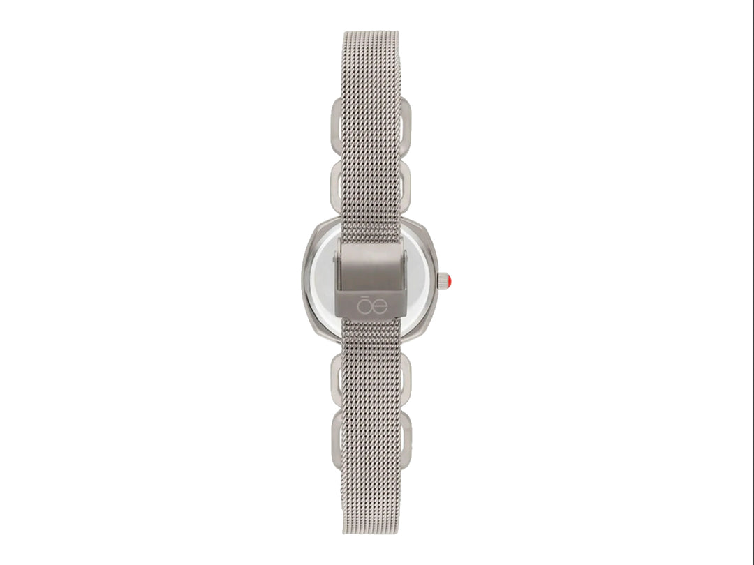 Reloj análogo Cloe para mujer en color plata con correa de malla metálica y esfera blanca.