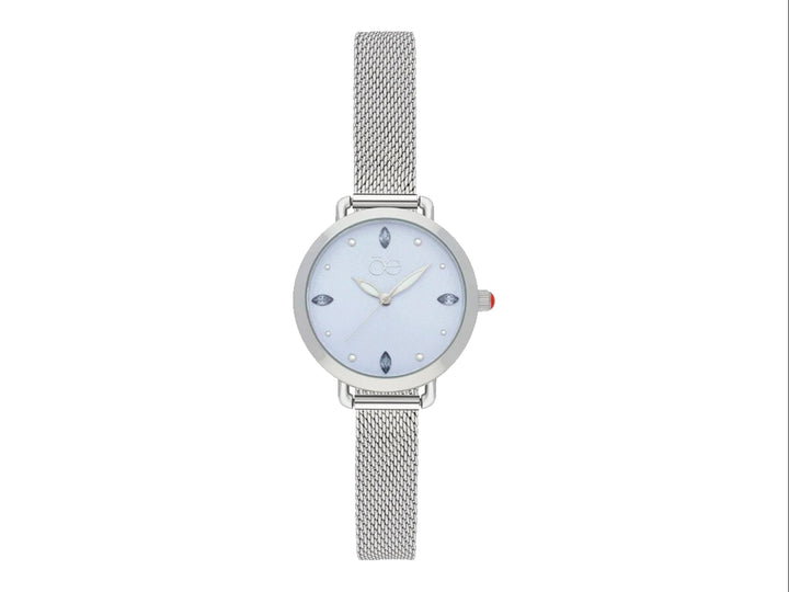 Reloj Cloe para mujer en color plata con correa de malla metálica y esfera blanca con detalles brillantes.