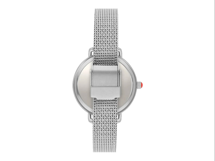 Reloj Cloe para mujer en color plata con correa de malla metálica y esfera blanca con detalles brillantes.