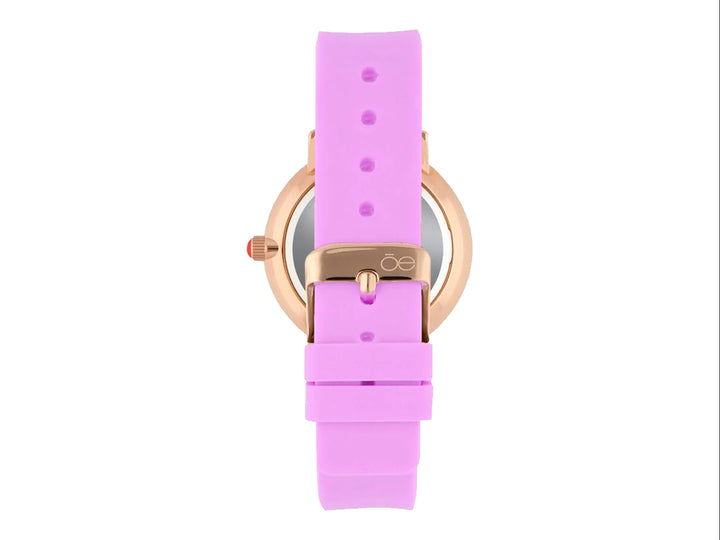 Reloj Cloe con correa morada, caja oro rosa y esfera blanca con diseño geométrico.
