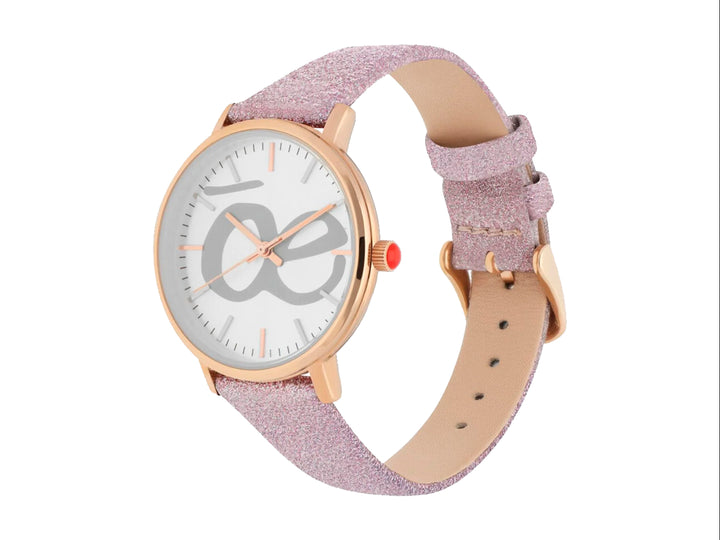 Reloj analógico Cloe con correa rosa brillante, caja en tono oro rosa y esfera blanca con detalles grises.