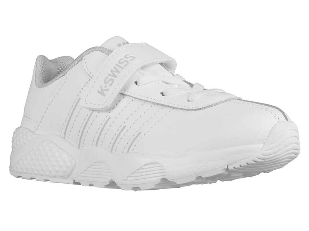 Tenis deportivos K-Swiss color blanco con correa de velcro.