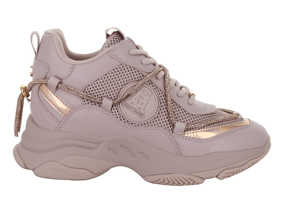 Tenis chunky Steve Madden color rose gold con detalles metálicos y malla.
