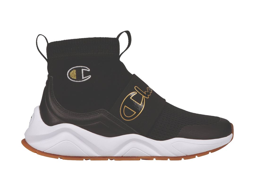 Tenis deportivos Champion Rally Pro color negro con suela blanca y detalles dorados.