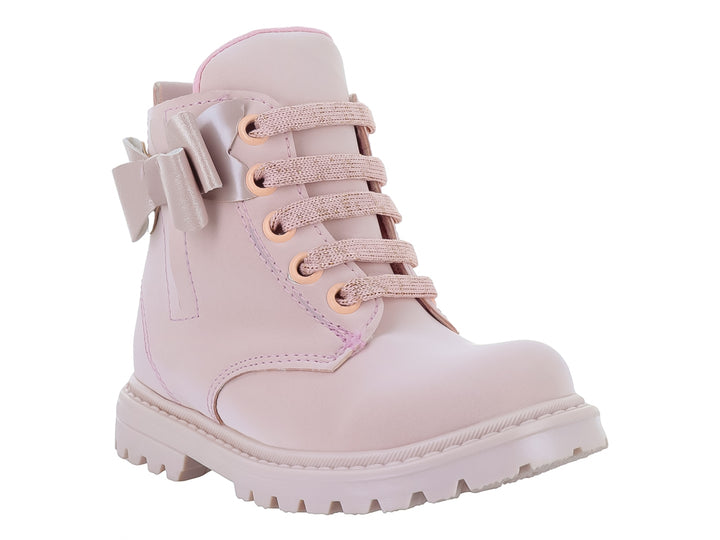 Bota infantil de color rosa con moño decorativo y suela track.