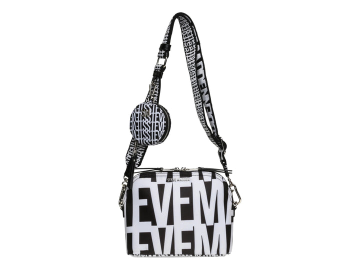 Bolso de hombro Steve Madden en color blanco y negro con estampado de letras, correa ancha y pequeño monedero circular.