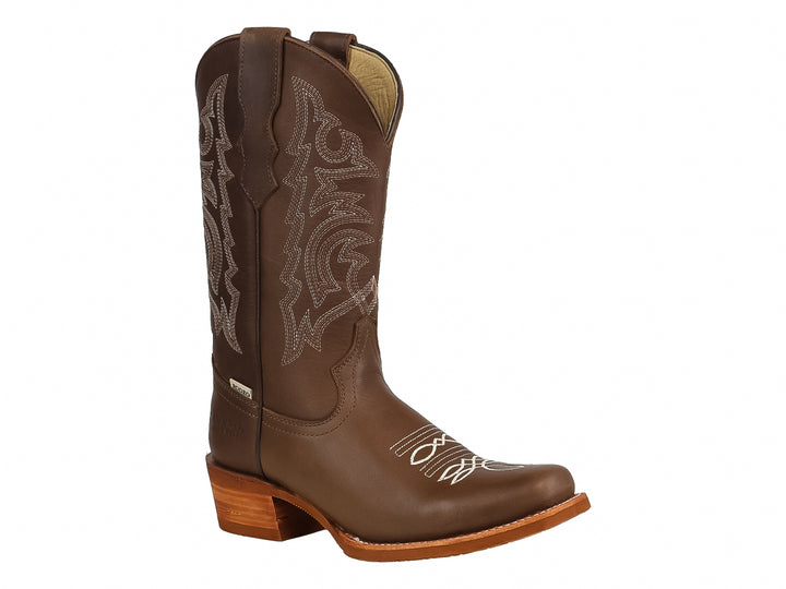 Bota vaquera para mujer color olivo grasso con detalles bordados y tacón marrón.