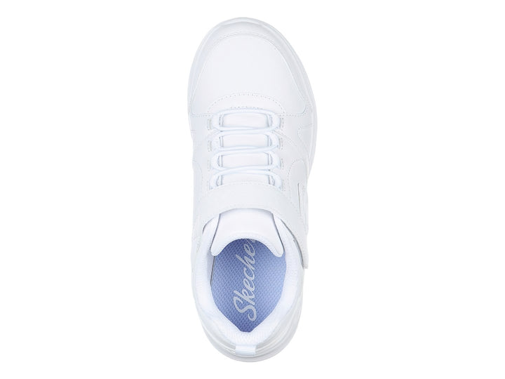 Tenis deportivos blancos para niña de la marca Skechers con cierre de velcro y agujetas.