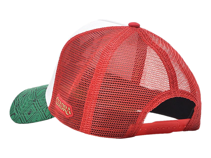 Gorra tricolor blanca, roja y verde con estampado de águila y texto México en el frente.