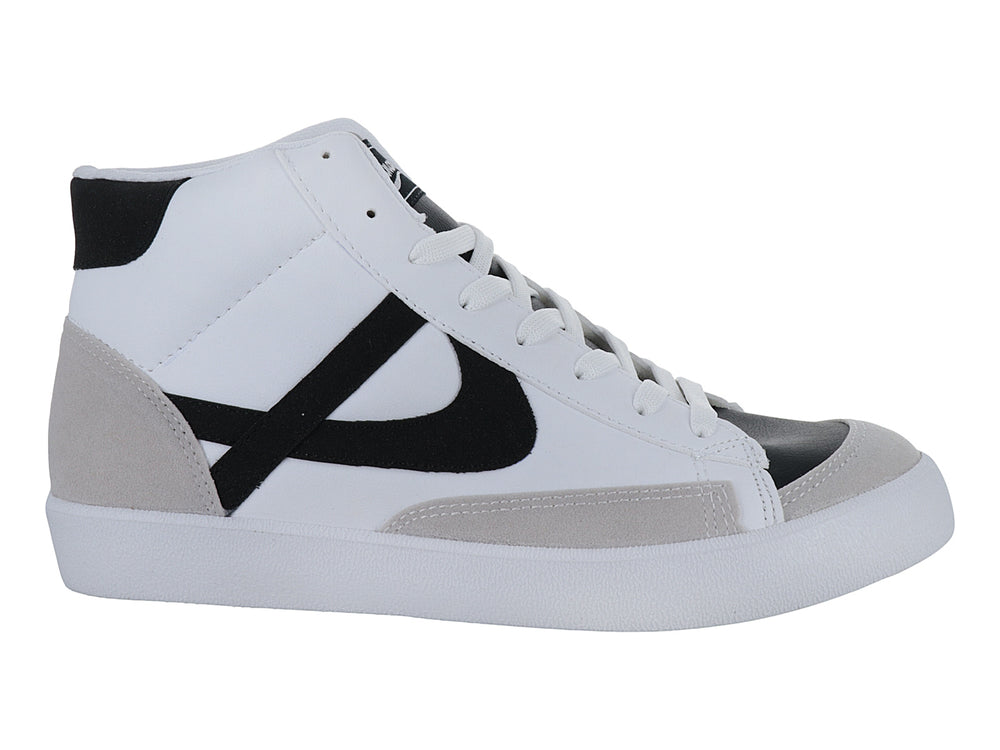 Tenis de bota marca Panam en color blanco con detalles laterales en negro y gris, con suela blanca.