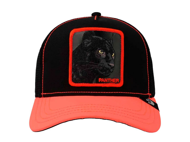 Gorra negra Goorin Bros con visera naranja y parche frontal de una pantera negra.