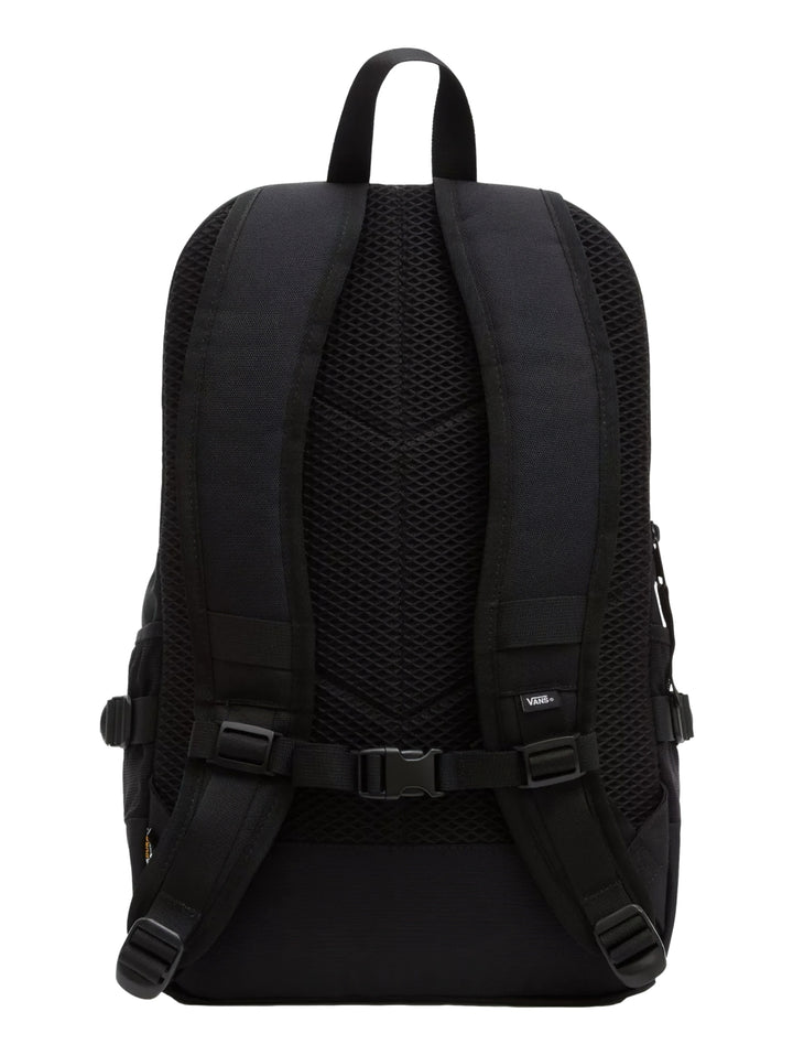Mochila escolar Vans de color negro con correas elásticas frontales y logotipo cuadrado en la parte superior.