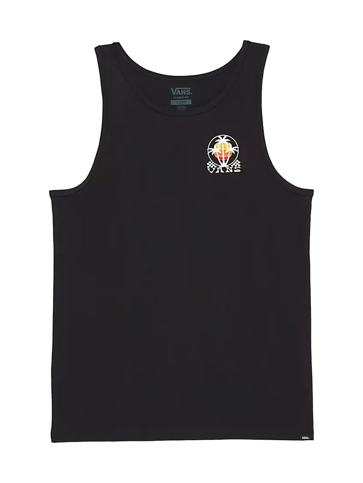 Hombre vistiendo una camiseta sin mangas color negro de la marca Vans con un logo en el pecho.