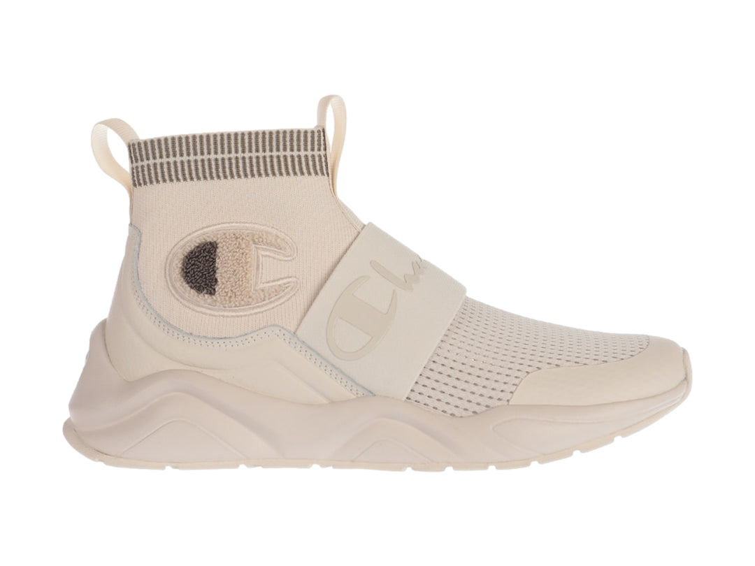 Tenis Champion Rally Pro color beige flood, diseño slip-on con tejido y suela robusta.