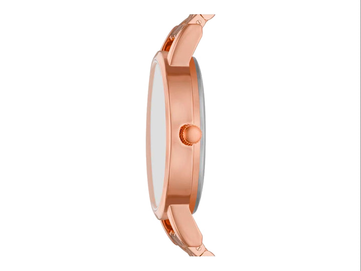 Set de reloj y pulseras en color oro rosa con detalles en blanco y perlas para mujer.