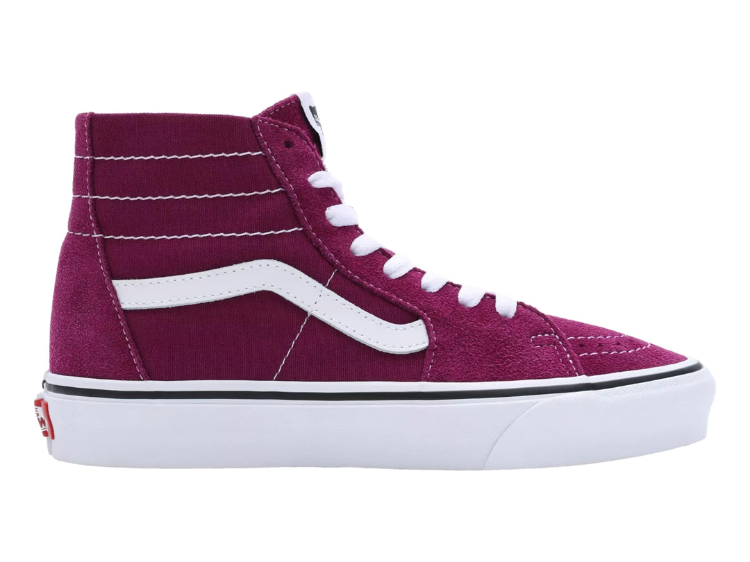Tenis VANS Sk8-Hi color morado oscuro con suela y franja lateral blanca.