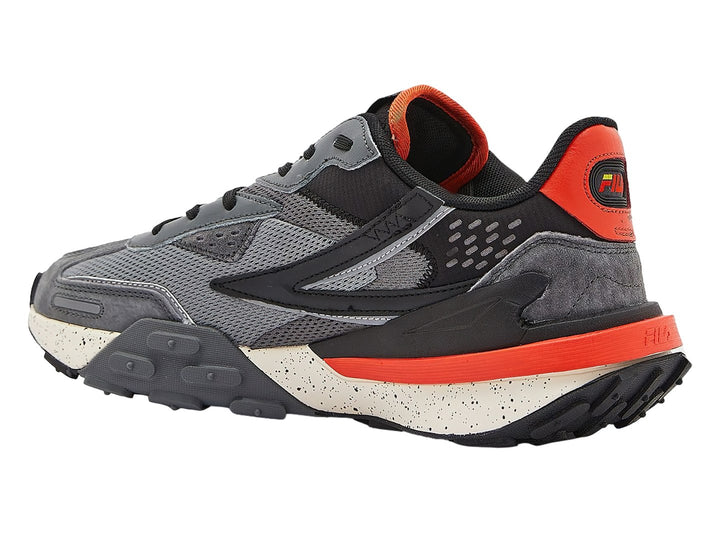 Tenis deportivos FILA RapidRide color gris con detalles en naranja y suela blanca moteada.