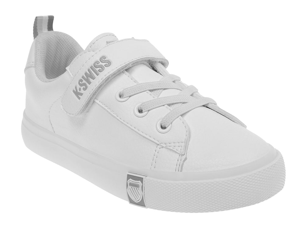 Tenis blancos K-Swiss para Niño o Niña con cierre de correa y agujetas.