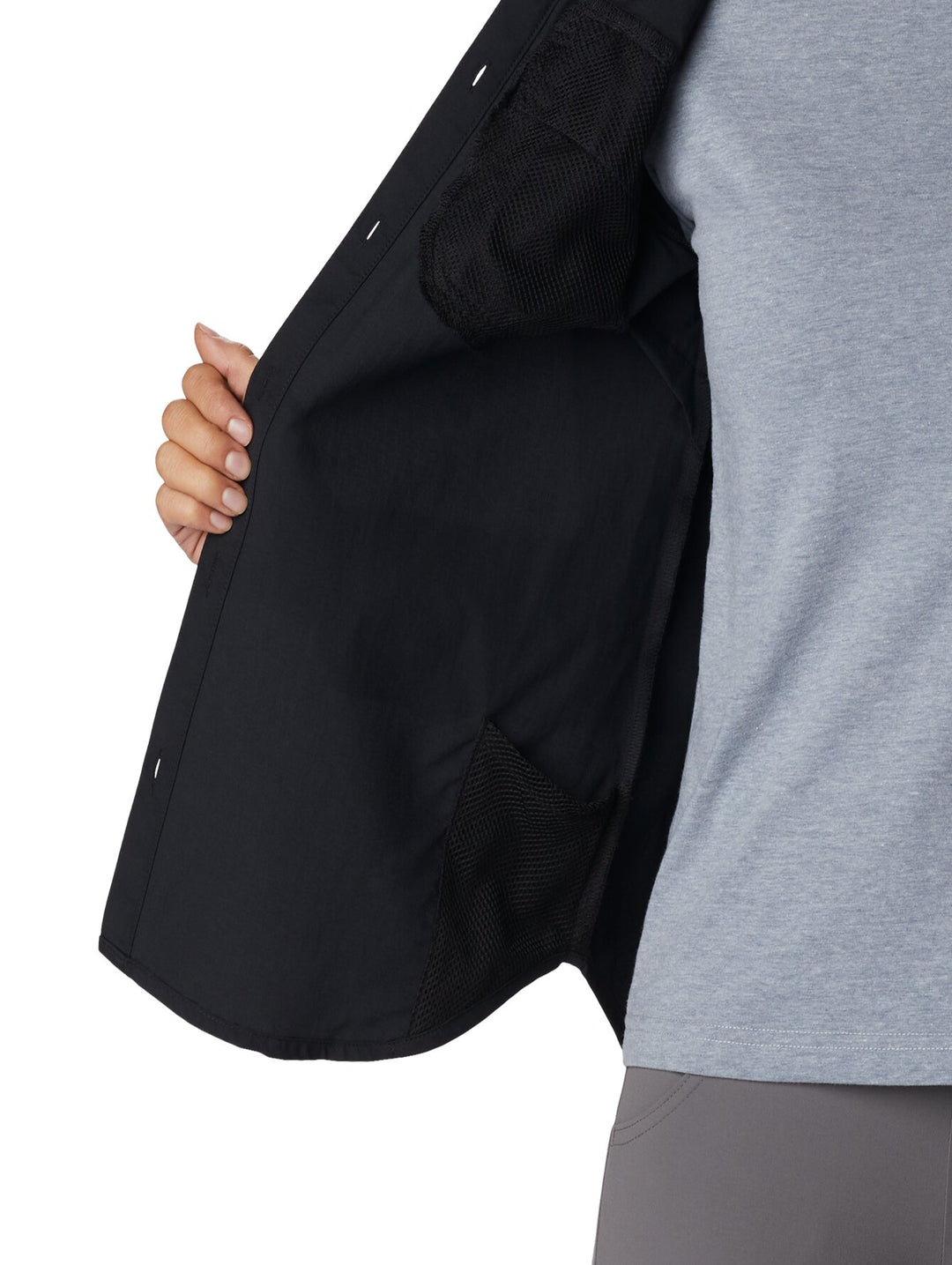 Camisa Columbia Silver Ridge 3.0 de manga larga en color negro.
