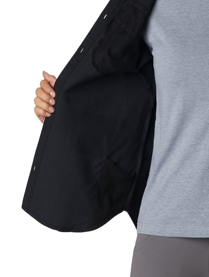 Camisa Columbia Silver Ridge 3.0 de manga larga en color negro.