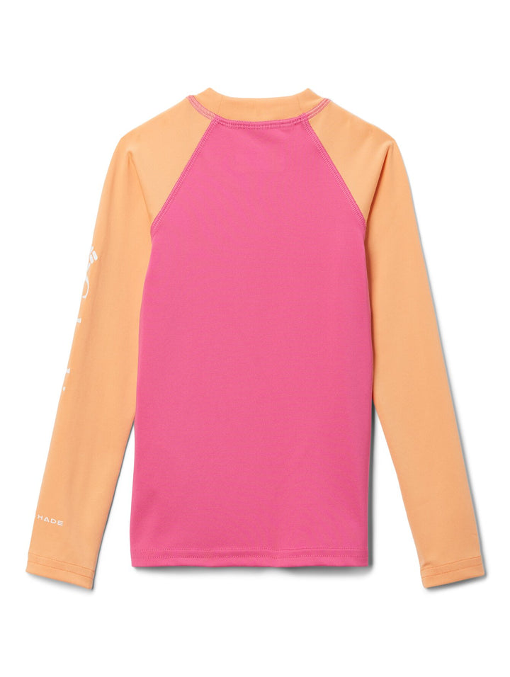 Camiseta de manga larga Columbia en colores rosa y naranja.