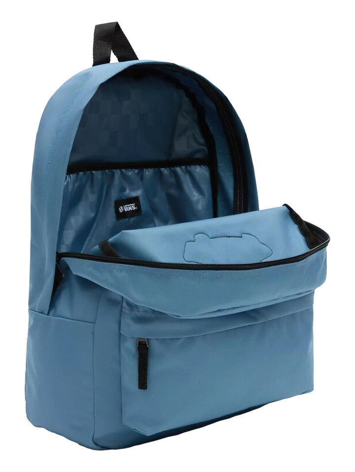 Mochila VANS color azul bluestone con bolsillo frontal y logo blanco de la marca en el centro.