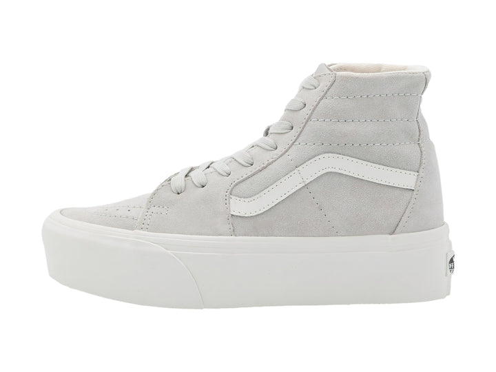 Tenis VANS Sk8-Hi Tapered Stackform en color gris con suela de plataforma blanca y agujetas coordinadas.