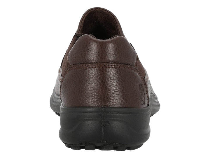Zapato casual Hush Puppies modelo Bremen en cuero color marrón con suela negra, vista lateral.