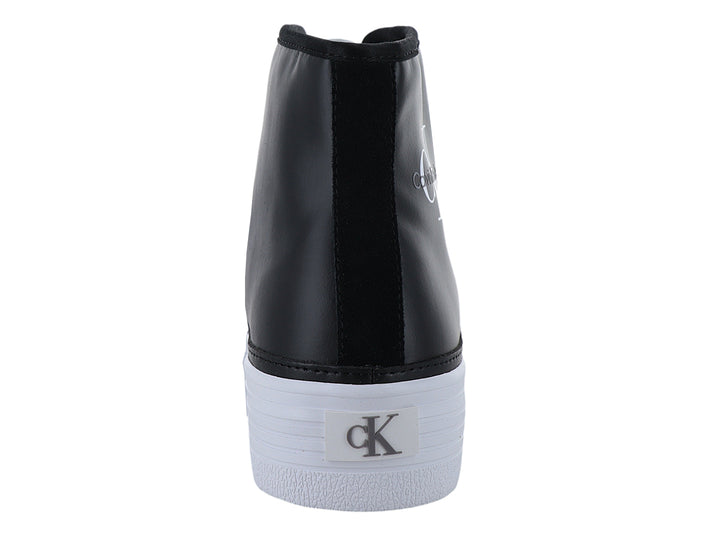 Tenis de bota alta Calvin Klein color negro con suela de plataforma blanca.