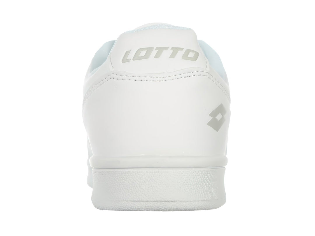 Tenis blancos Lotto Onus Laces JR con agujetas y suela blanca.
