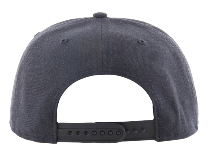 Gorra de béisbol color azul marino con logotipo bordado en blanco de los Dodgers de Los Ángeles y visera plana.