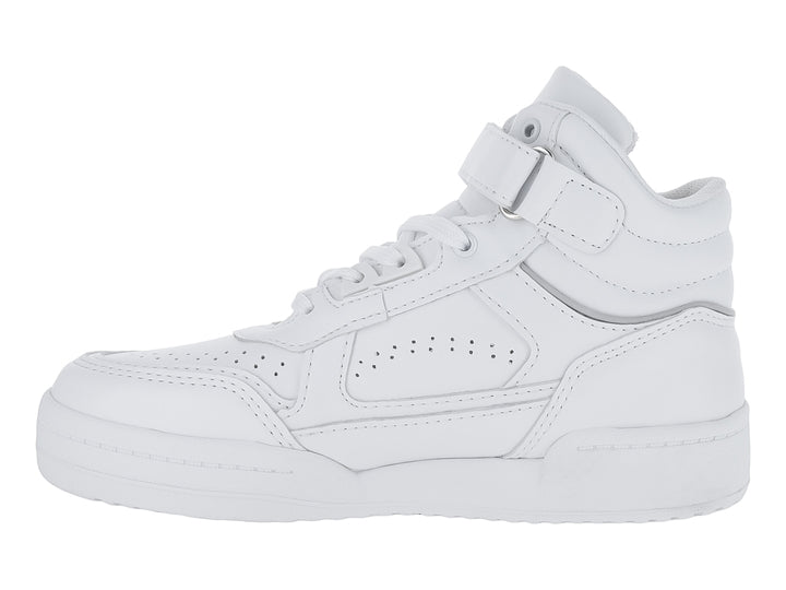 Tenis blancos de bota alta para niño con agujetas y correa de velcro superior.