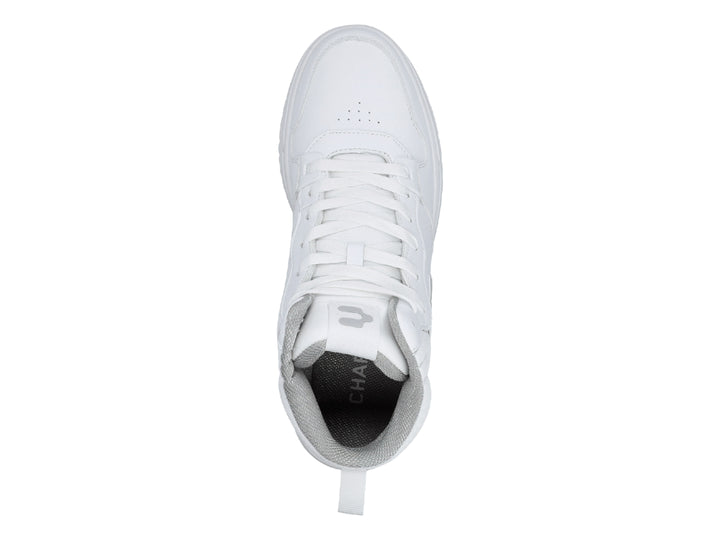 Tenis deportivos de bota color blanco con suela blanca y agujetas blancas.