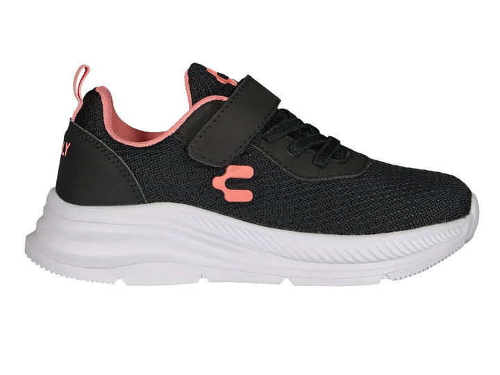 Tenis deportivos Charly color negro con suela blanca y detalles en rosa.