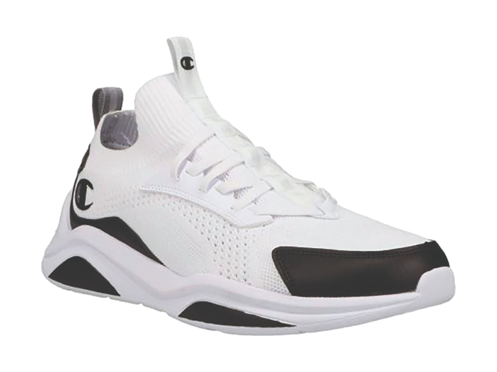 Tenis deportivos Champion color blanco con detalles en negro y suela gruesa.