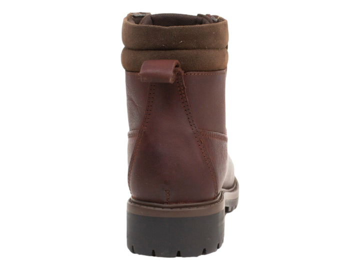Bota casual color marrón caoba con cordones y suela track de la marca Levi&