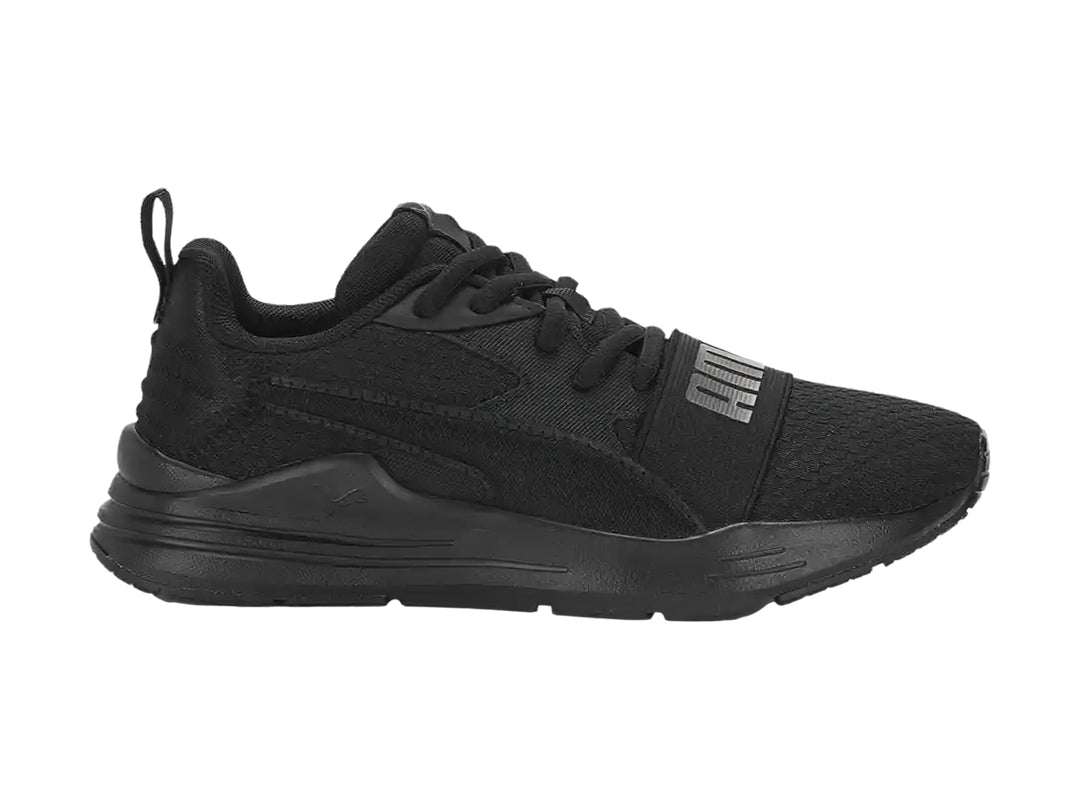 Tenis deportivos PUMA Wired Run Pure JR en color negro para niños.