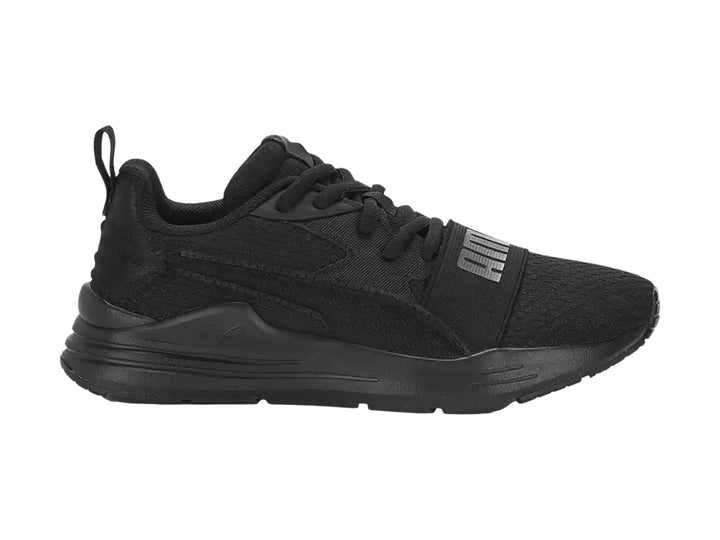 Tenis deportivos PUMA Wired Run Pure JR en color negro para niños.