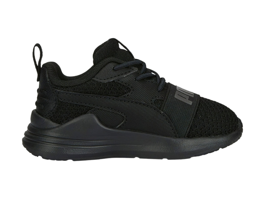 Tenis deportivos PUMA Wired Run Pure AC INF en color negro total para niño o niña.