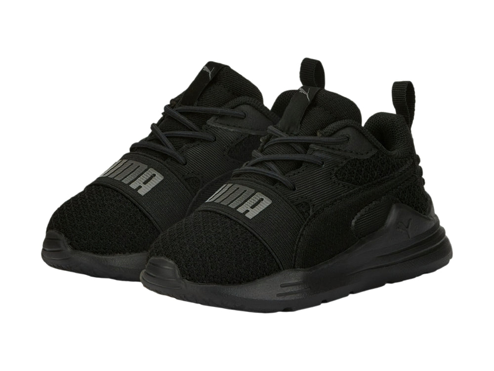 Tenis deportivos PUMA Wired Run Pure AC INF en color negro total para niño o niña.