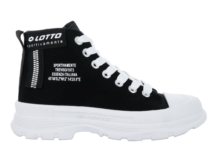 Tenis botín Lotto color negro con suela blanca gruesa y cordones blancos.