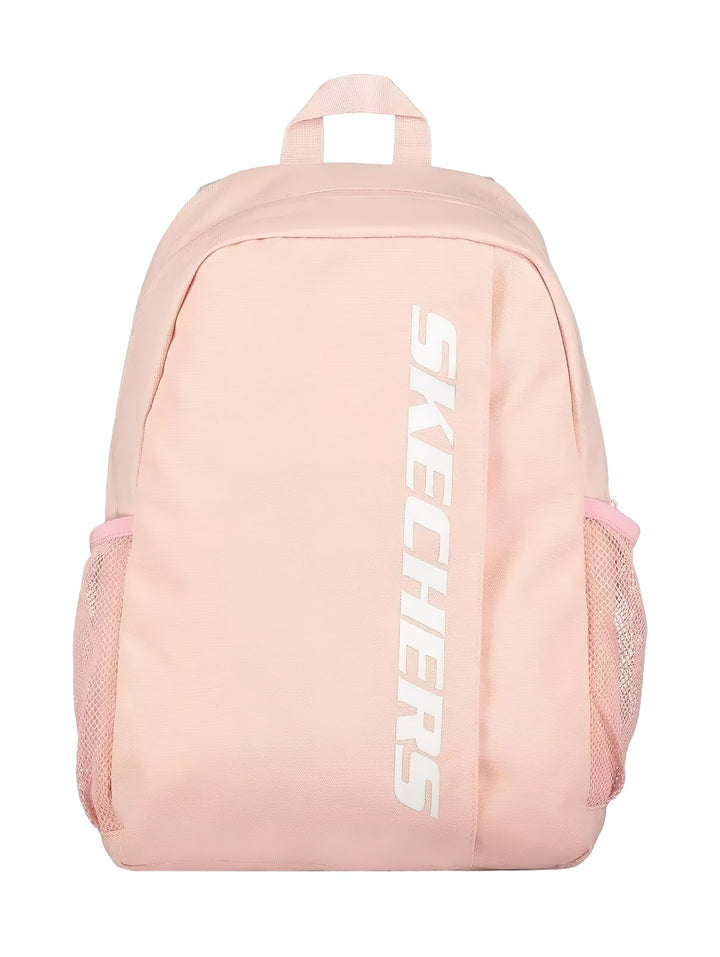 Mochila escolar Skechers de color rosa con logotipo blanco vertical y bolsillos laterales de malla.