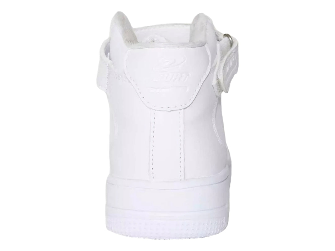 Tenis deportivos blancos de bota para Niño con agujetas y correa superior.