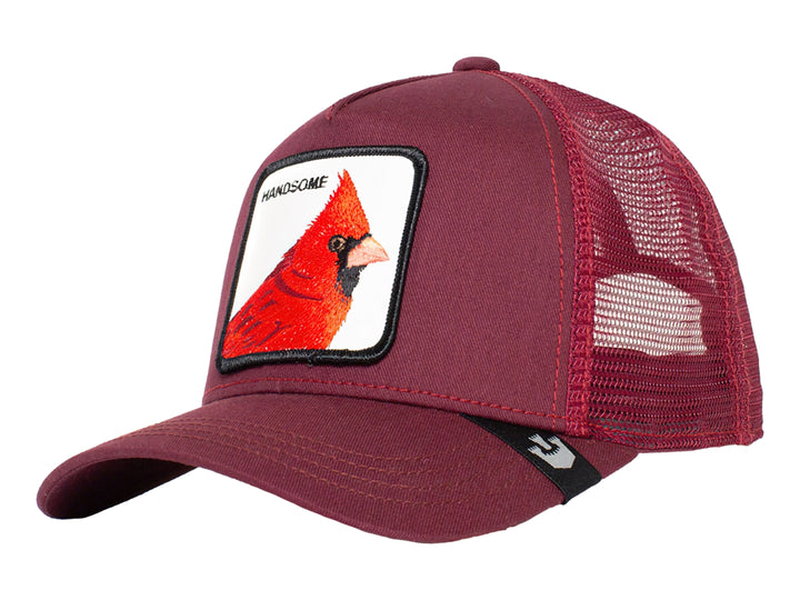 Gorra snapback color maroon con parche bordado de un pájaro cardenal rojo y texto Handsome.